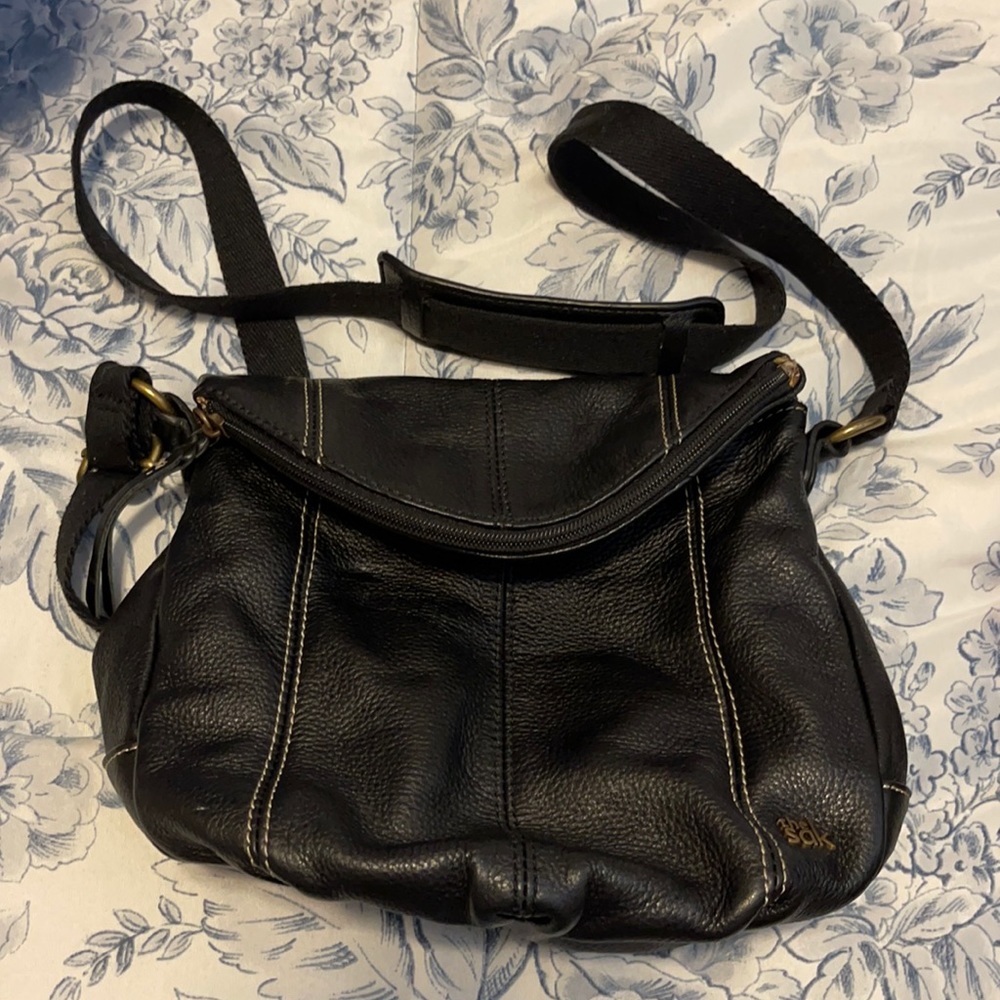 the sak shoulder bag. 8 x 11 inches.